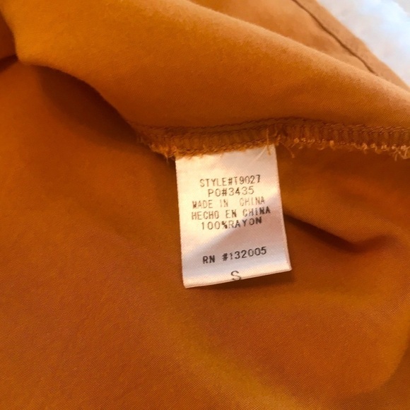 Beautiful Fall Embroidered Top - Picture 13 of 13